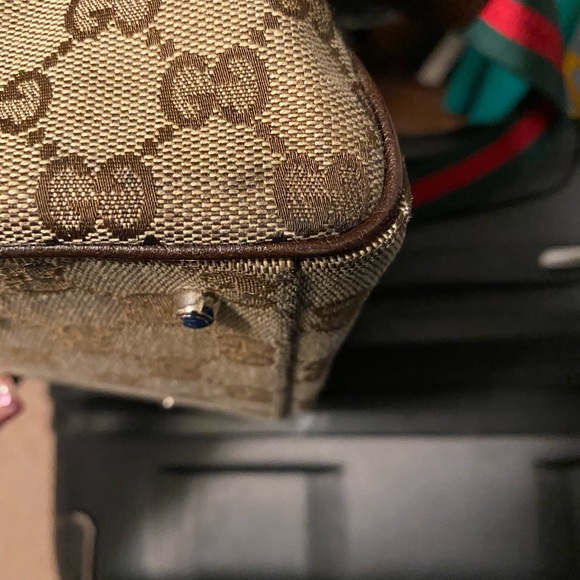 Cute Gucci tote. - Picture 10 of 12